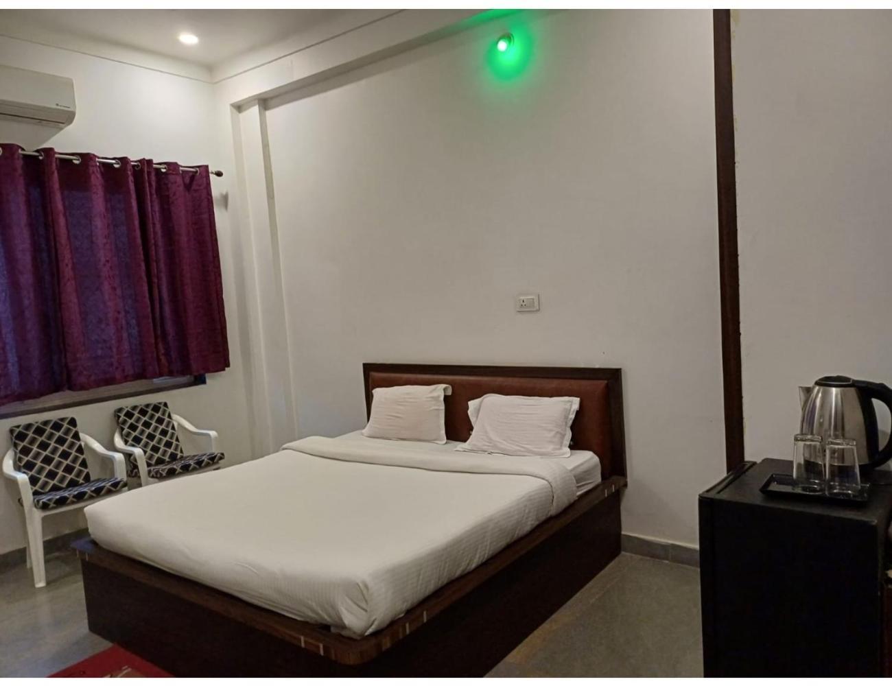 Hotel Chittor Inn, Chittorgarh ภายนอก รูปภาพ