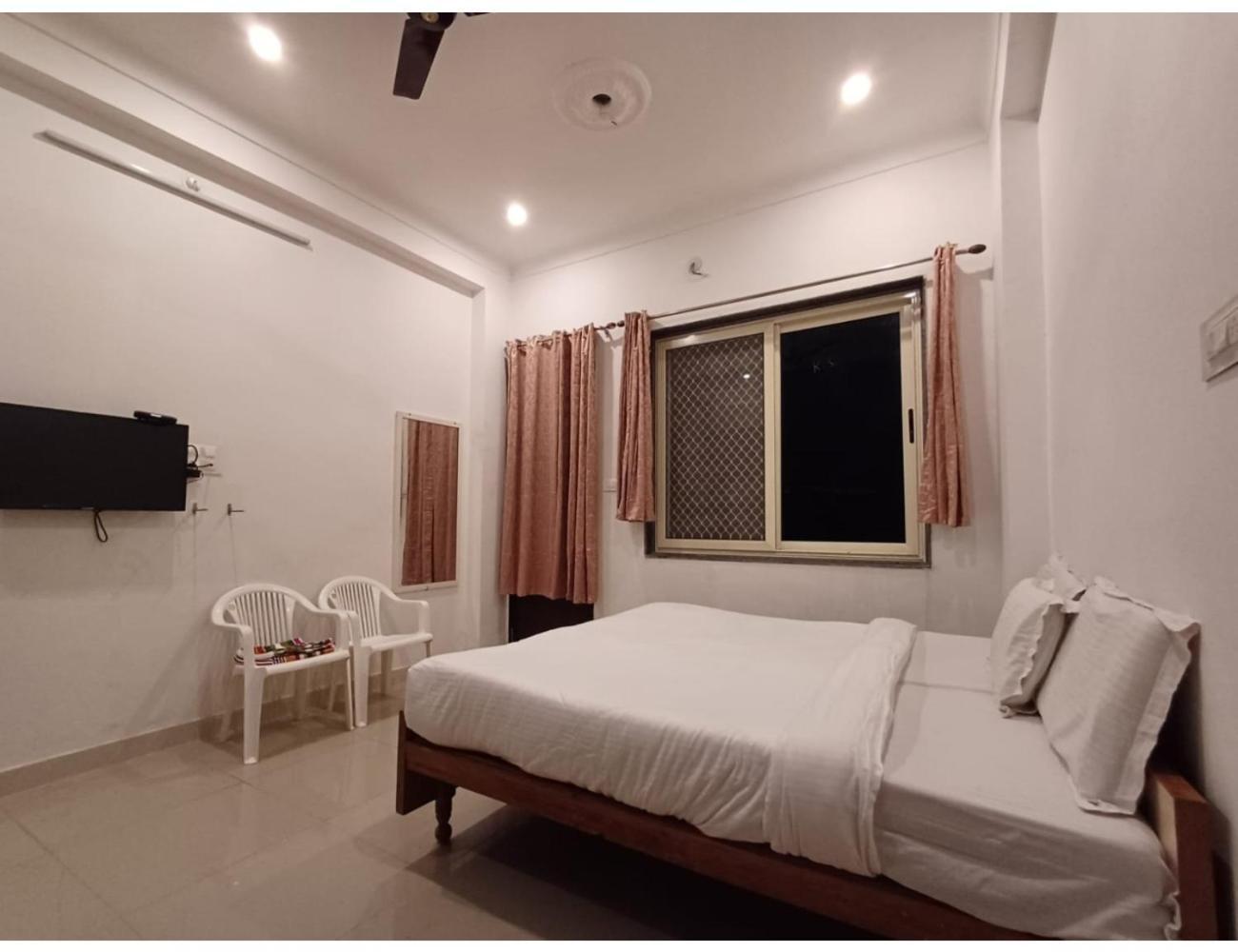 Hotel Chittor Inn, Chittorgarh ภายนอก รูปภาพ